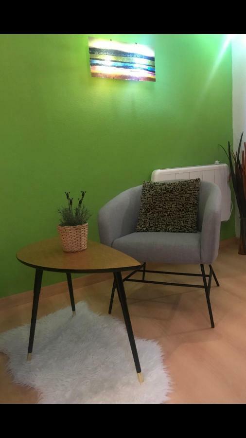 Apartamento En Corrala Madrid Exterior foto